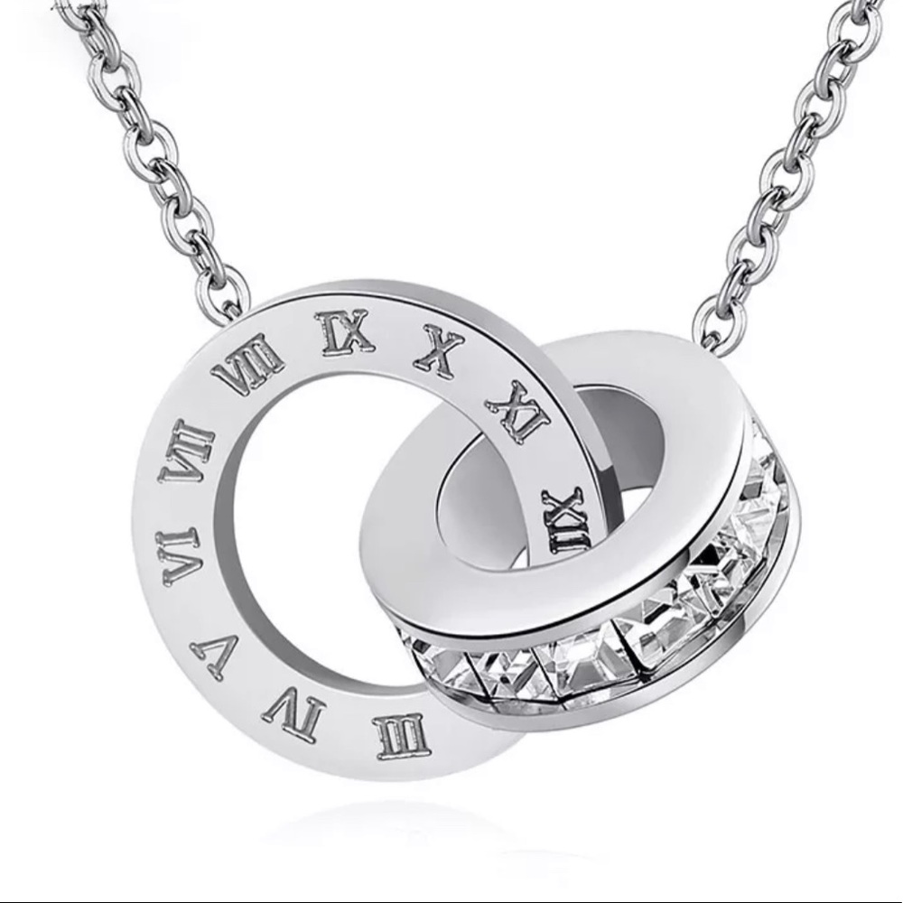 NEW! Roman Numeral Necklace - Picture 1 of 3